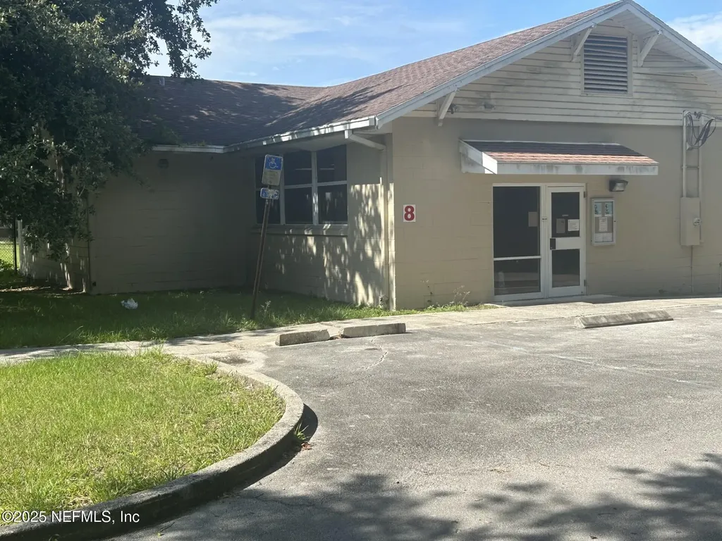 101 S Prospect Street Crescent City FL 32112