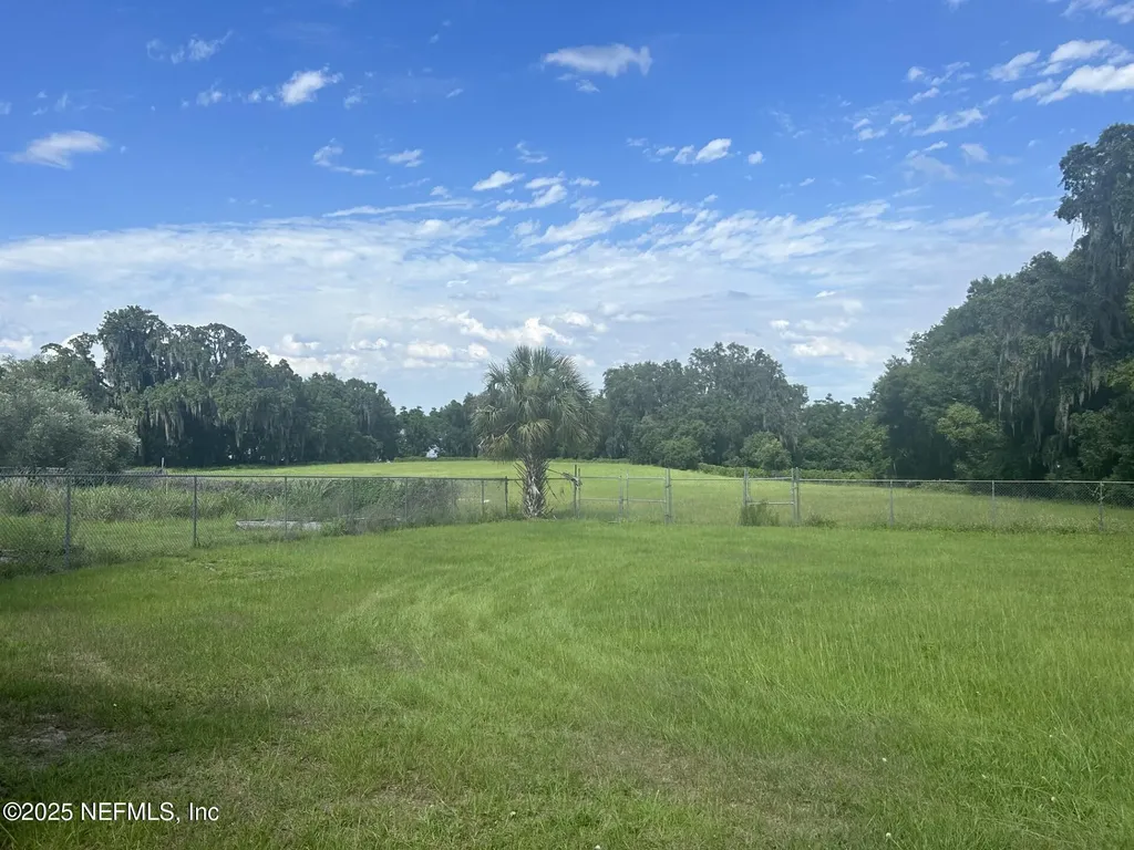 101 S Prospect Street Crescent City FL 32112