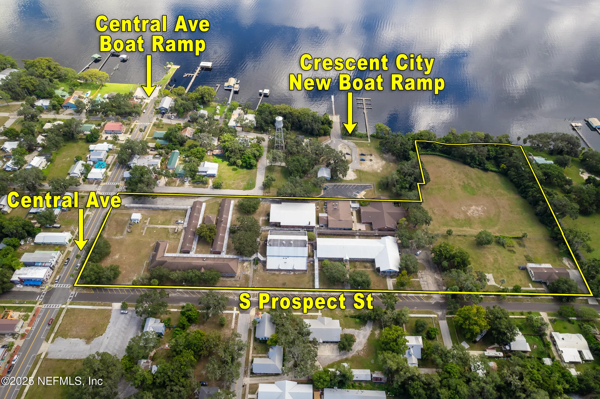 101 S Prospect Street Crescent City FL 32112