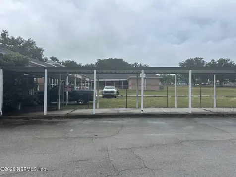101 S Prospect Street Crescent City FL 32112