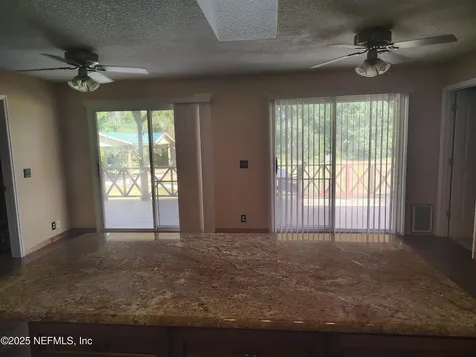 110 James Drive Palatka FL 32177