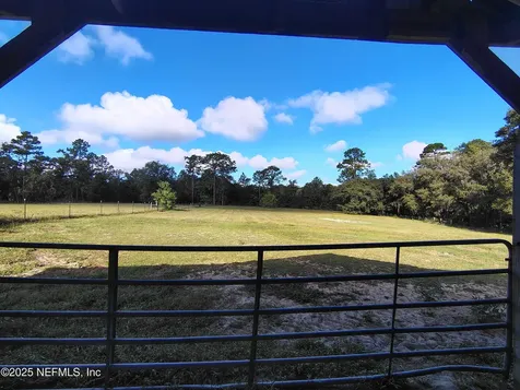 110 James Drive Palatka FL 32177