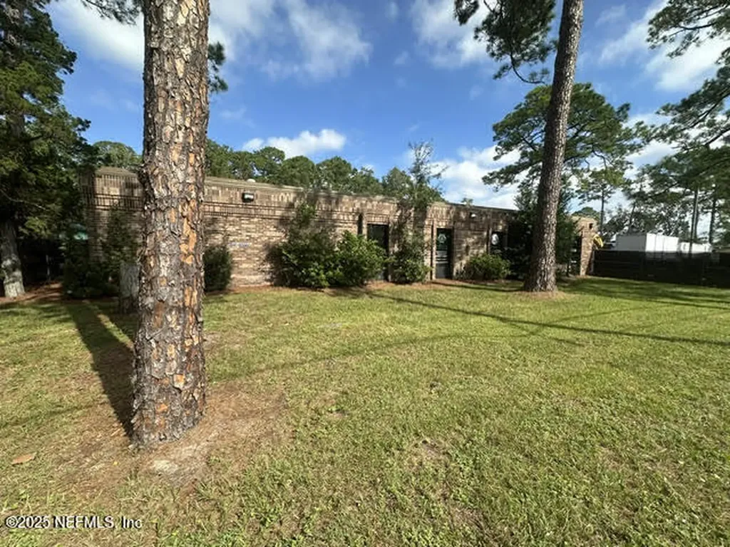 2151 Soutel Drive Jacksonville FL 32208