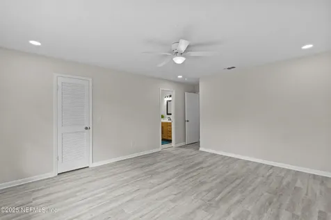 9126 Southwark Drive Jacksonville FL 32257