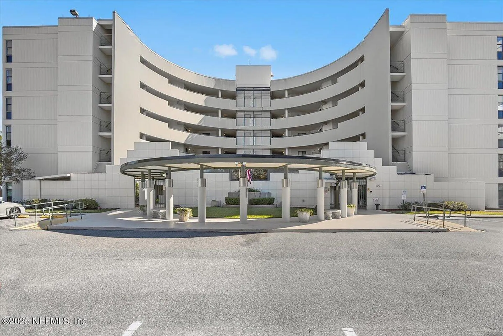 1071 Edgewood Avenue S Jacksonville FL 32205
