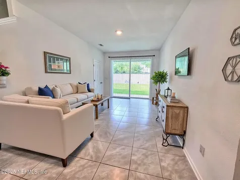 8377 Retrograde Road Jacksonville FL 32256