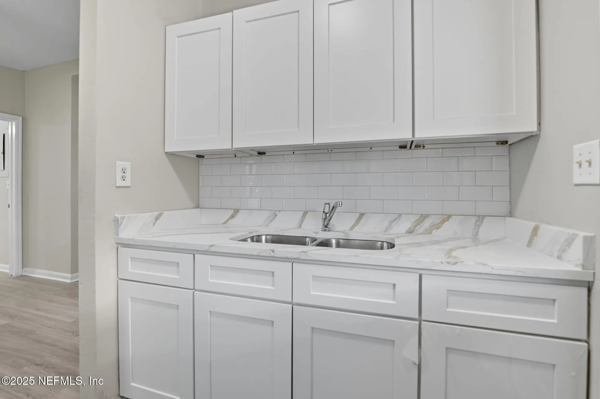 8223 Brackridge Boulevard S Jacksonville FL 32216