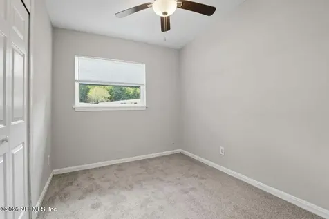8223 Brackridge Boulevard S Jacksonville FL 32216