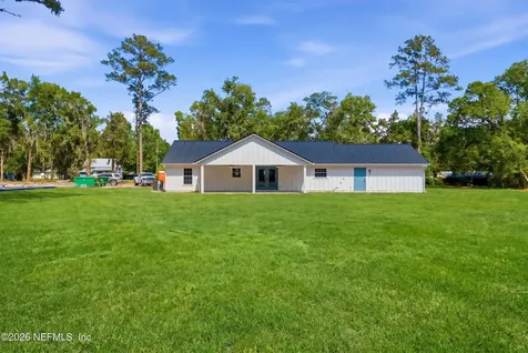 205 Peniel Church Road Palatka FL 32177