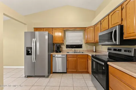 8138 Corky Lane Jacksonville FL 32244