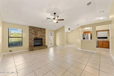 8138 Corky Lane Jacksonville FL 32244