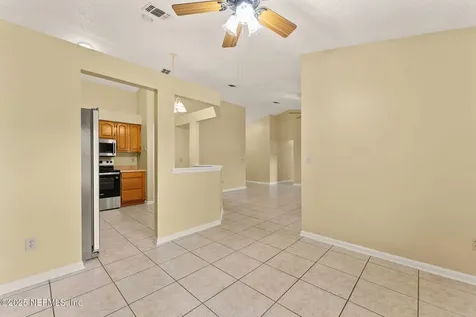 8138 Corky Lane Jacksonville FL 32244