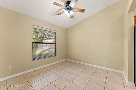 8138 Corky Lane Jacksonville FL 32244
