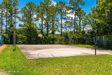 2020 Spoonbill Street Jacksonville FL 32224