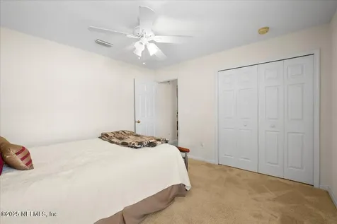2984 Mainsail Circle N Jacksonville FL 32226