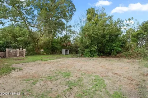 2436 Red Oak Drive Jacksonville FL 32211