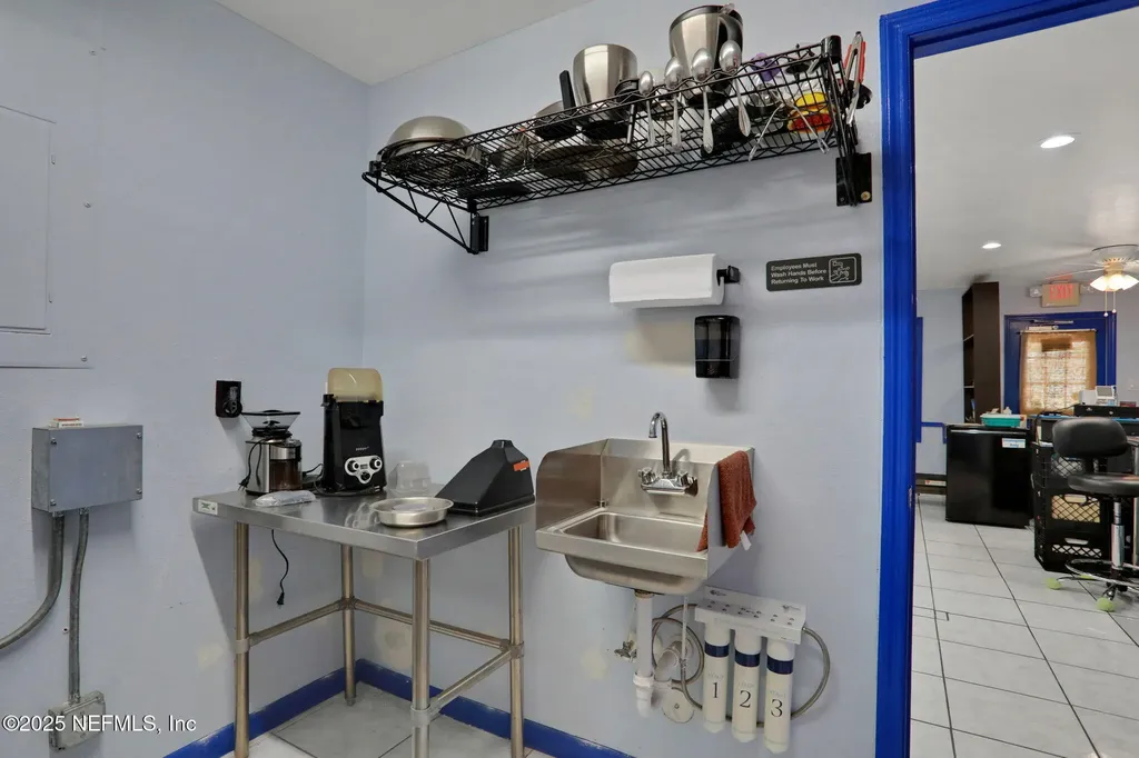 413 Elm Street Welaka FL 32193