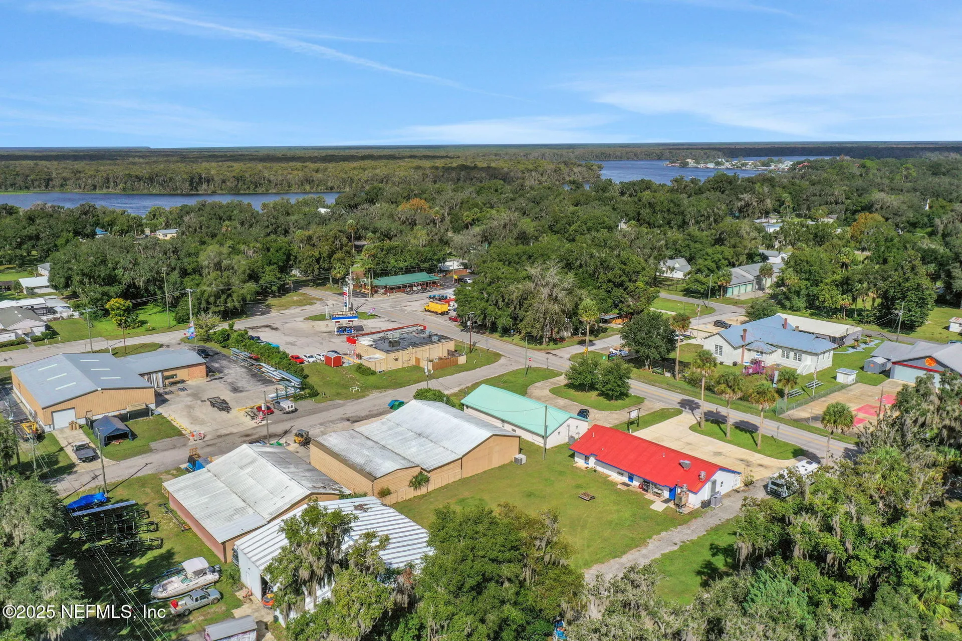 413 Elm Street Welaka FL 32193