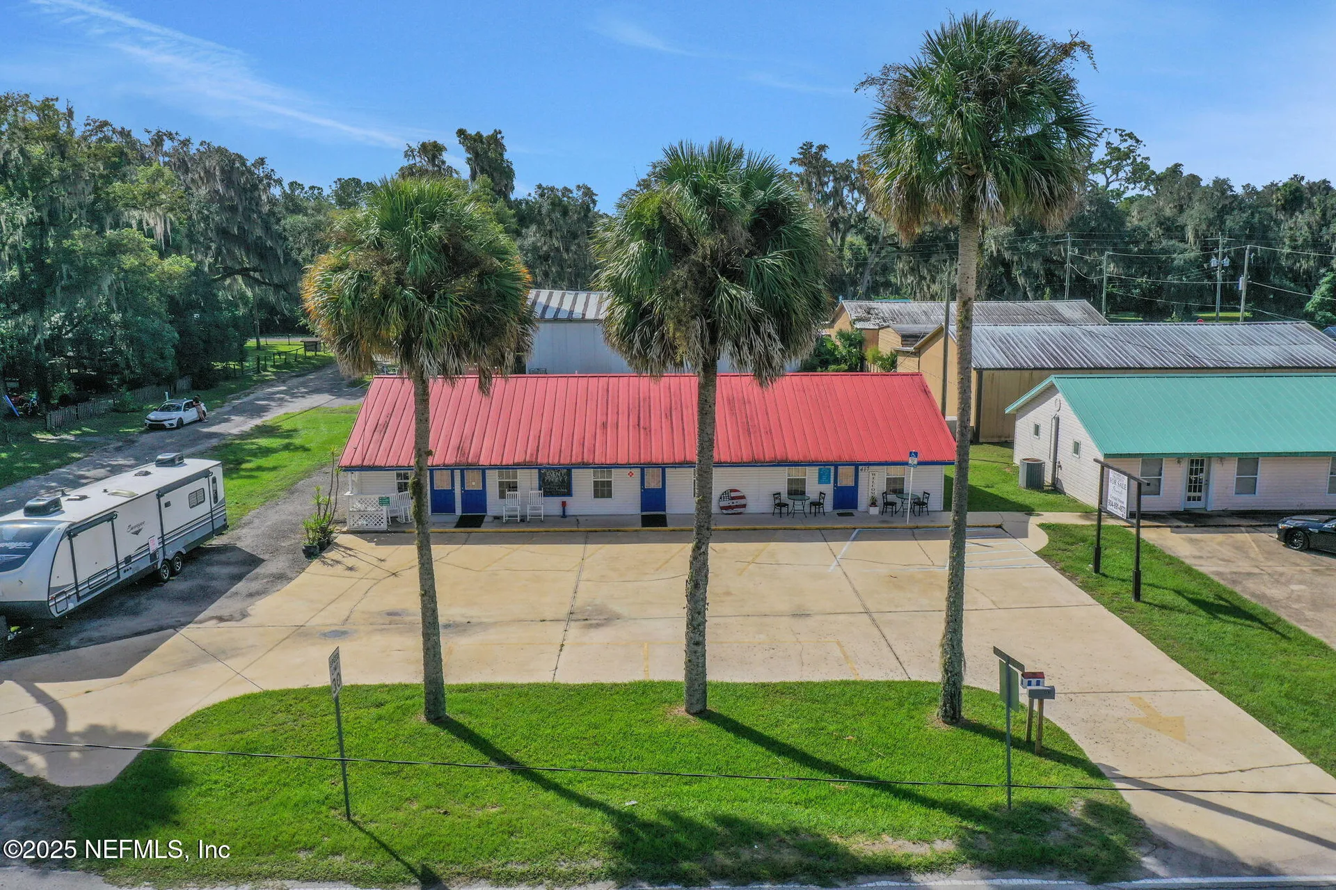 413 Elm Street Welaka FL 32193