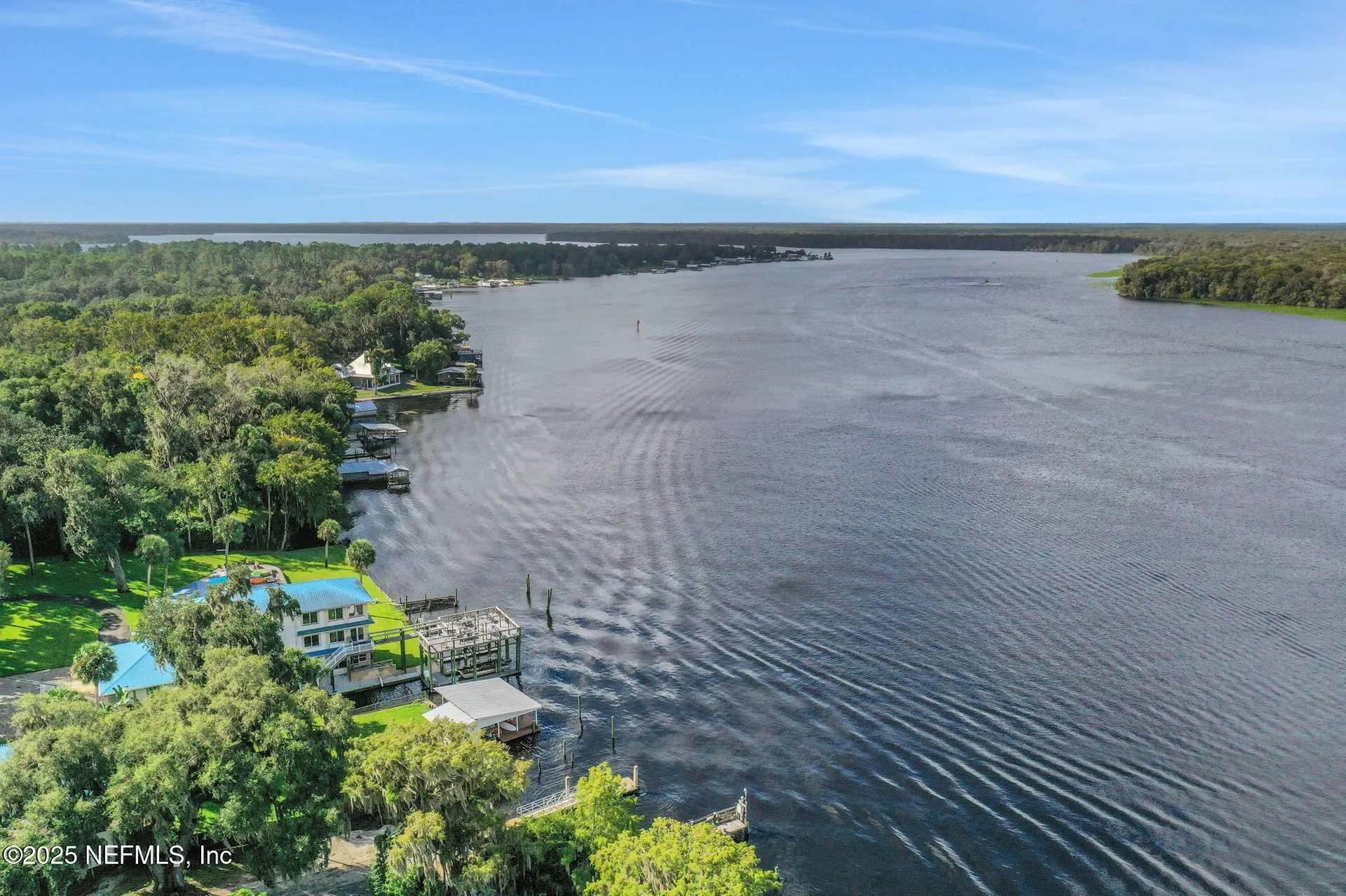 413 Elm Street Welaka FL 32193
