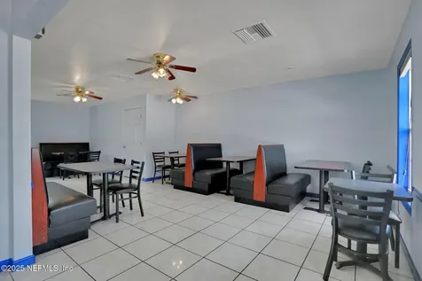 413 Elm Street Welaka FL 32193