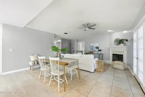 7791 Hunters Lake Circle S Jacksonville FL 32210