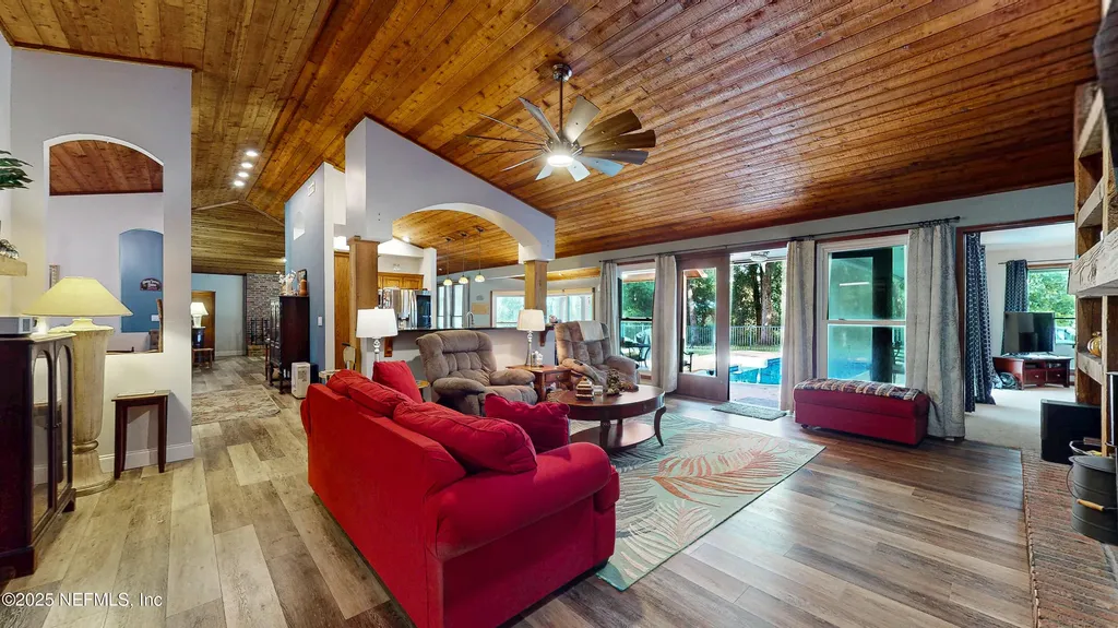 2860 Ravines Road Middleburg FL 32068