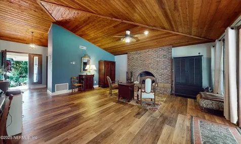 2860 Ravines Road Middleburg FL 32068