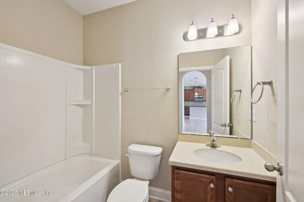 542 E Kings College Drive Fruit Cove FL 32259