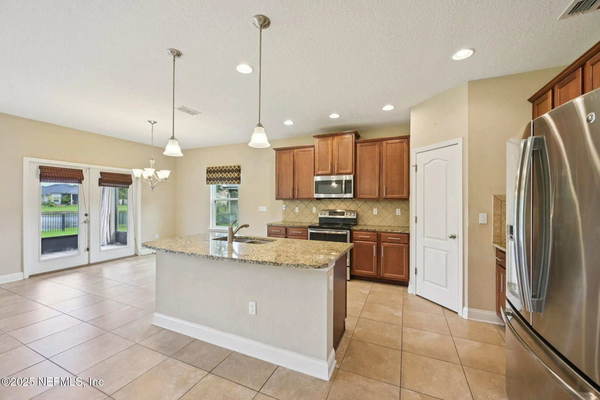 542 E Kings College Drive Fruit Cove FL 32259