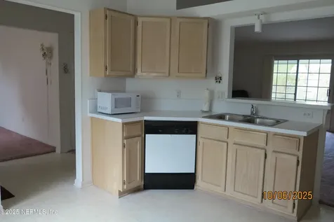 4543 Caraway Drive Jacksonville FL 32257