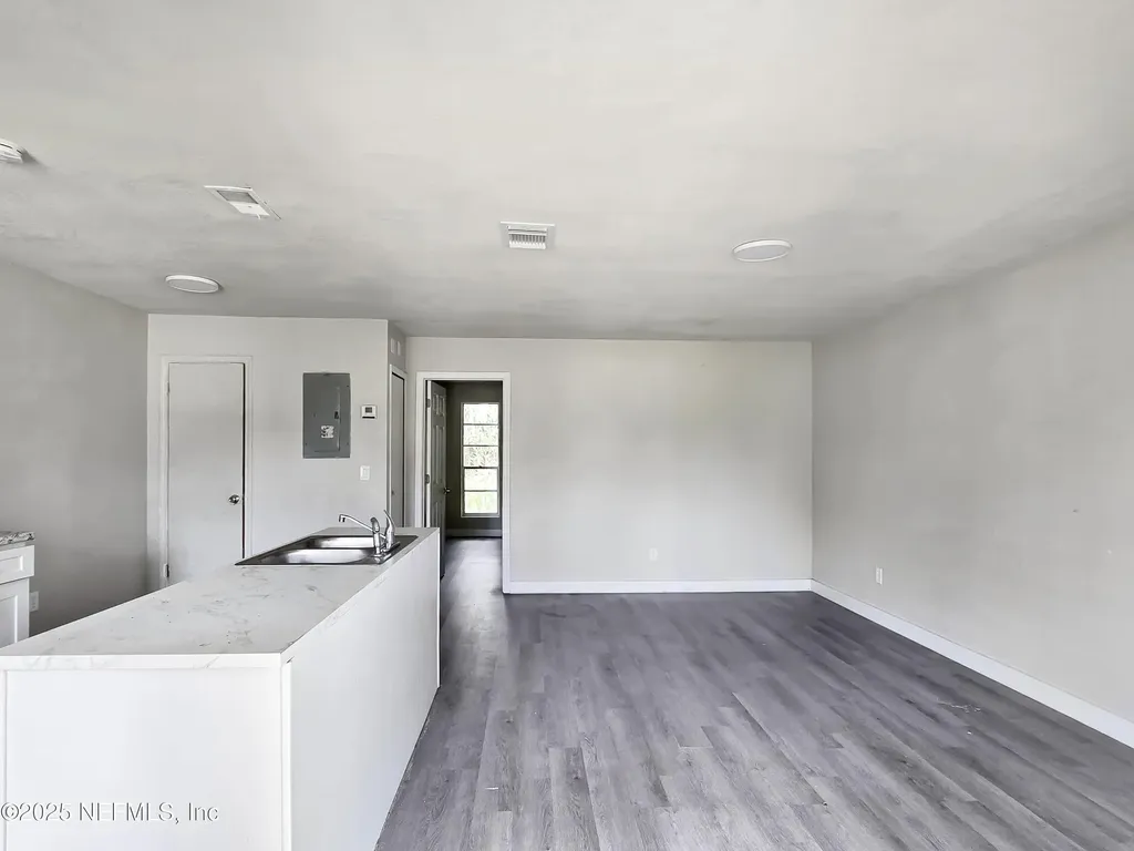 7811 Jasper Avenue Jacksonville FL 32211