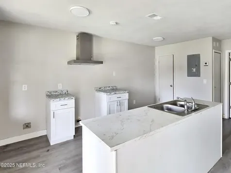 7811 Jasper Avenue Jacksonville FL 32211