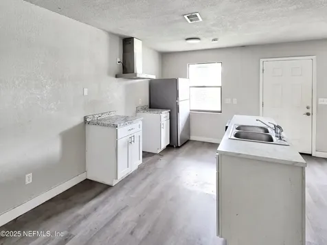 7811 Jasper Avenue Jacksonville FL 32211