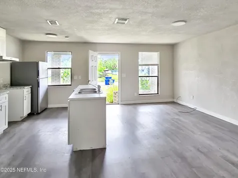 7811 Jasper Avenue Jacksonville FL 32211