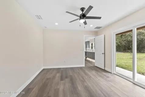 105 SE 3rd Street Georgetown FL 32139