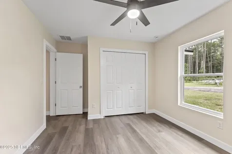 105 SE 3rd Street Georgetown FL 32139