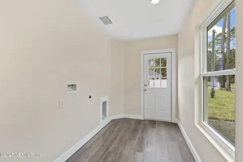 105 SE 3rd Street Georgetown FL 32139