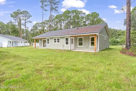 105 SE 3rd Street Georgetown FL 32139