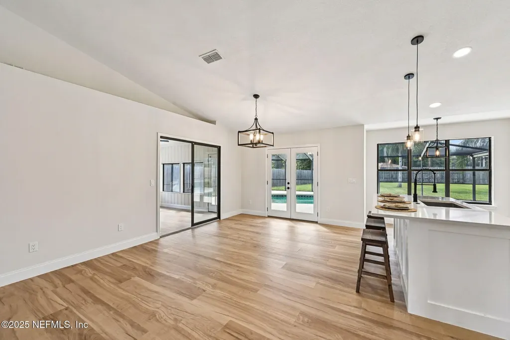 636 Los Palmas Drive Fleming Island FL 32003