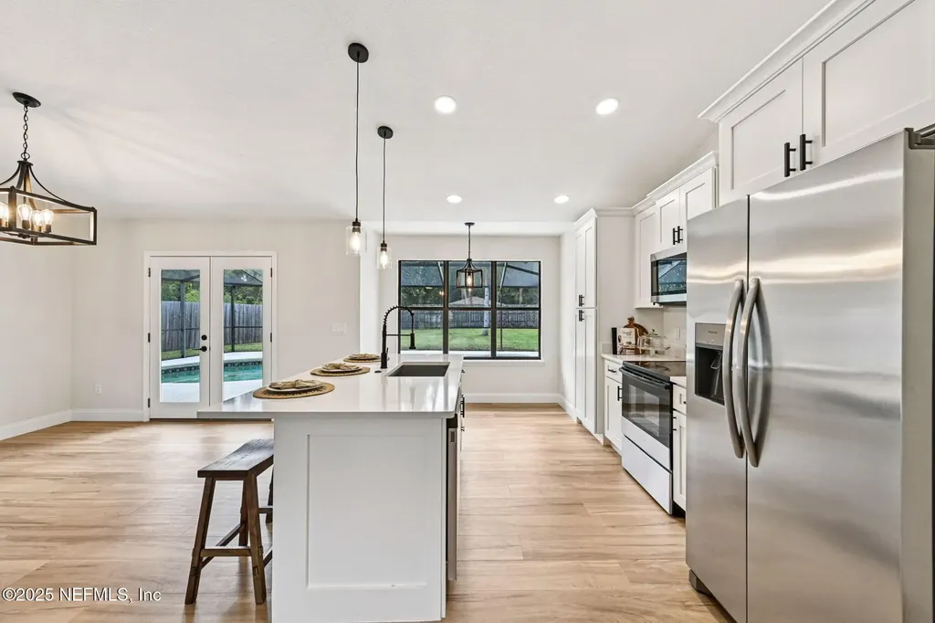 636 Los Palmas Drive Fleming Island FL 32003