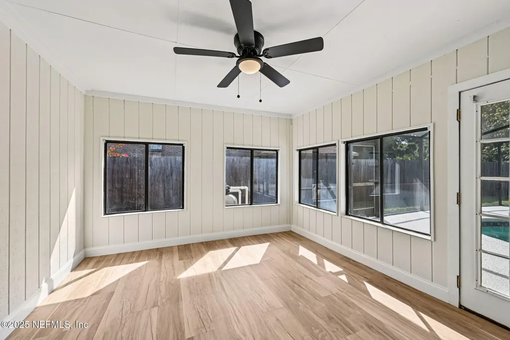 636 Los Palmas Drive Fleming Island FL 32003