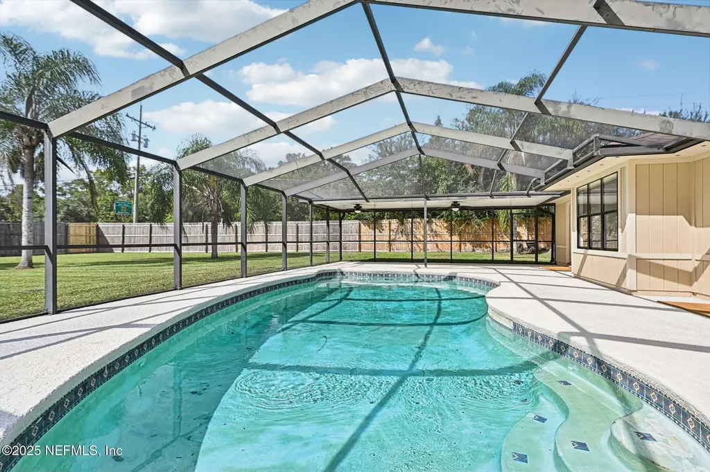 636 Los Palmas Drive Fleming Island FL 32003