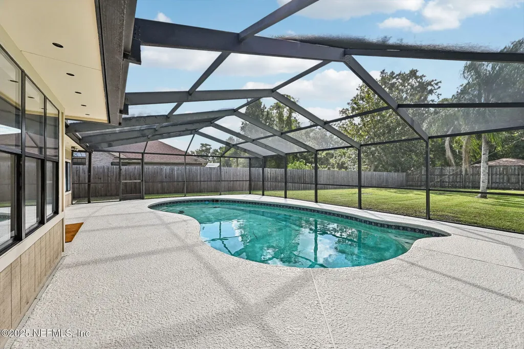 636 Los Palmas Drive Fleming Island FL 32003