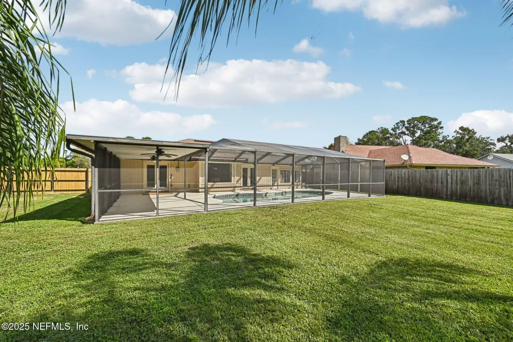 636 Los Palmas Drive Fleming Island FL 32003