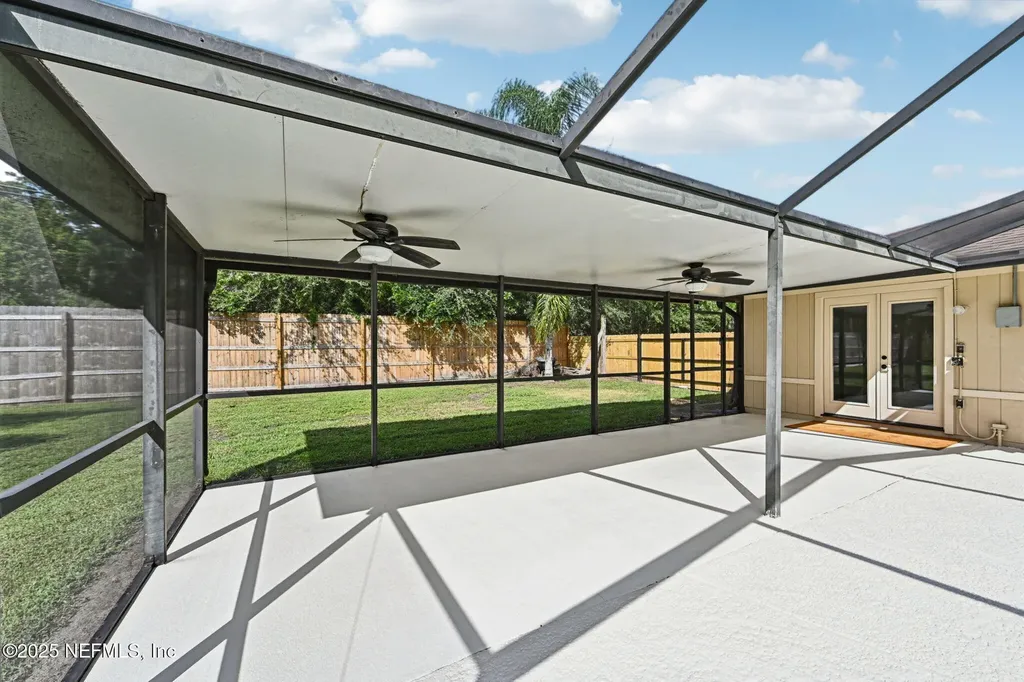 636 Los Palmas Drive Fleming Island FL 32003