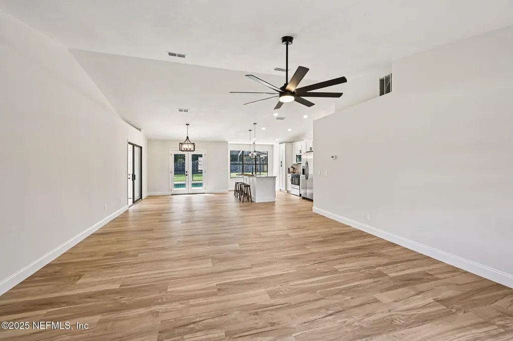 636 Los Palmas Drive Fleming Island FL 32003