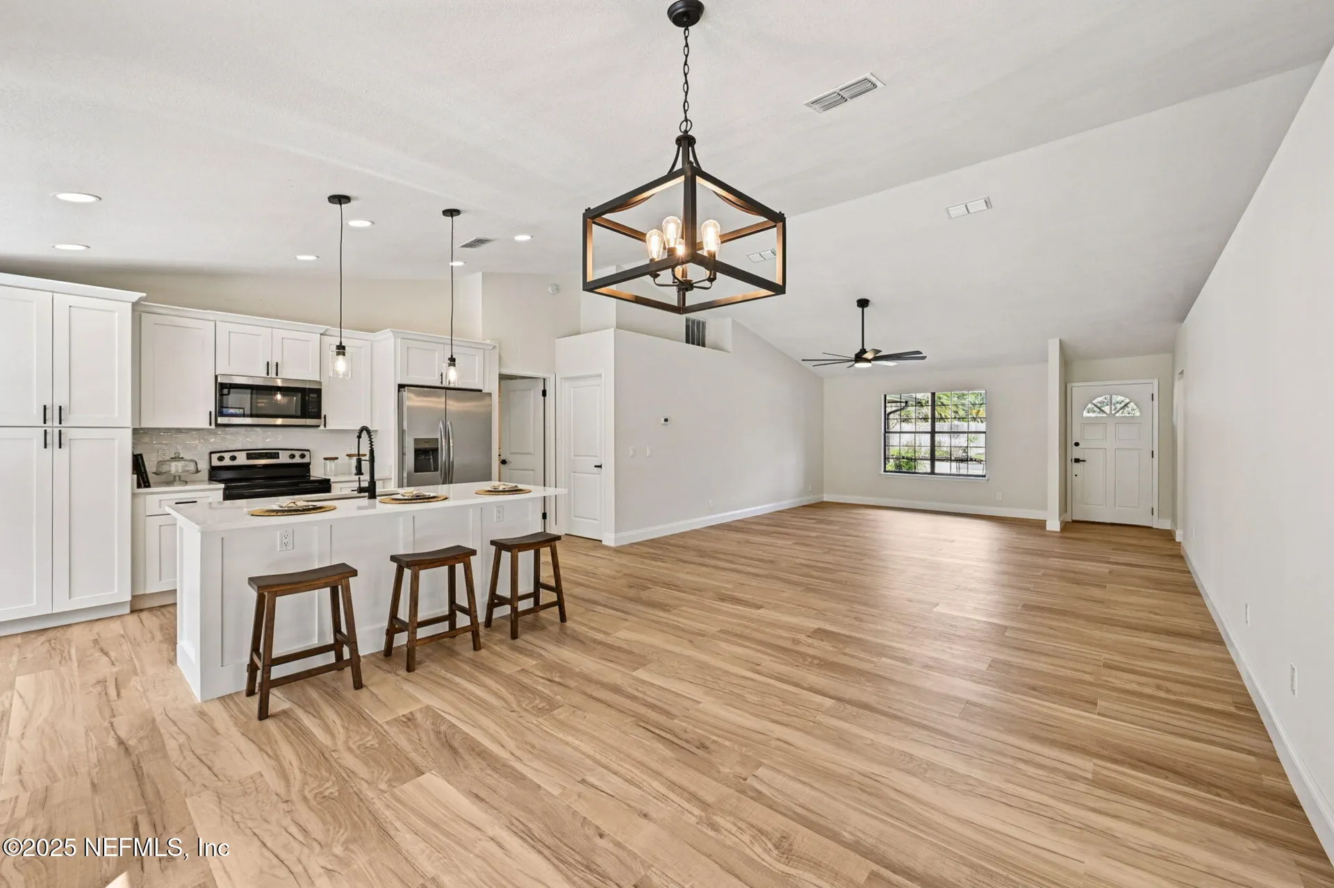 636 Los Palmas Drive Fleming Island FL 32003