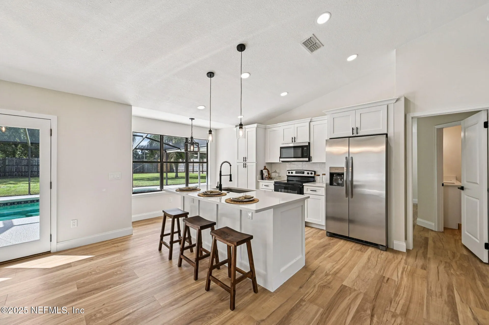 636 Los Palmas Drive Fleming Island FL 32003