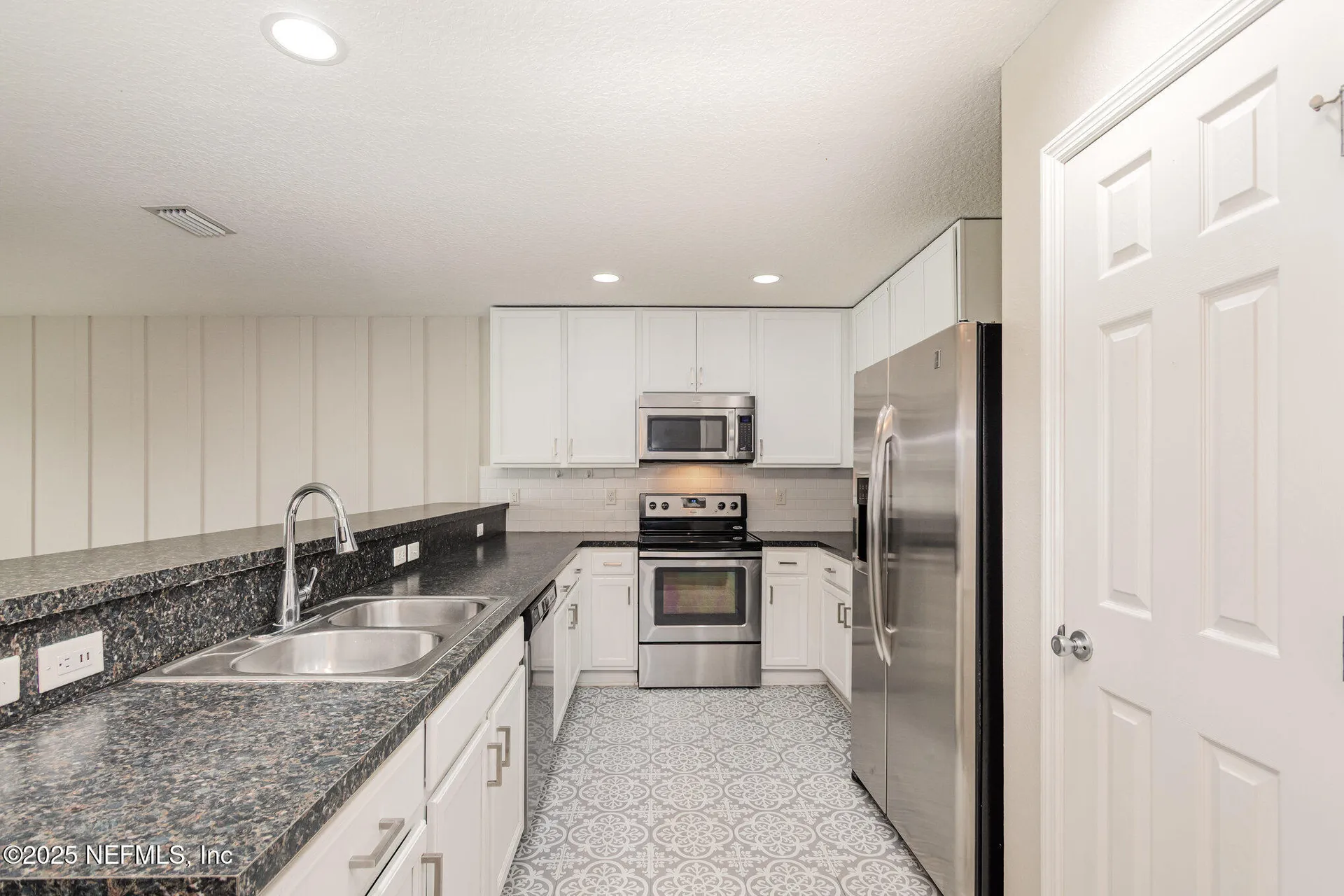6529 Winding Greens Drive Jacksonville FL 32244